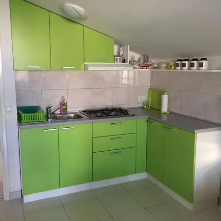 Lucija Apartament *