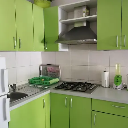Apartament Lucija *