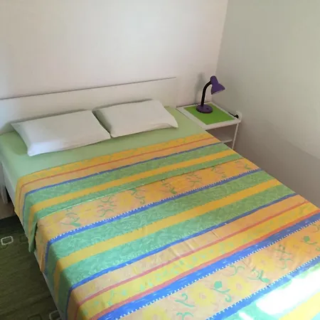 Apartament Lucija Vir